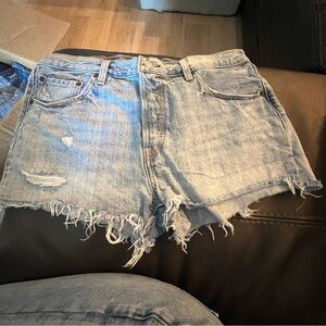 Levi 501 Jean shorts 
2inch inseam Sz 32